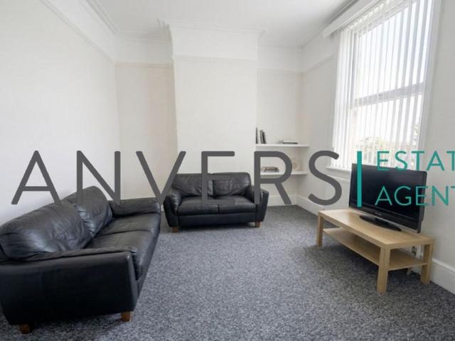 House for rent in Bede Island, Old Wharf