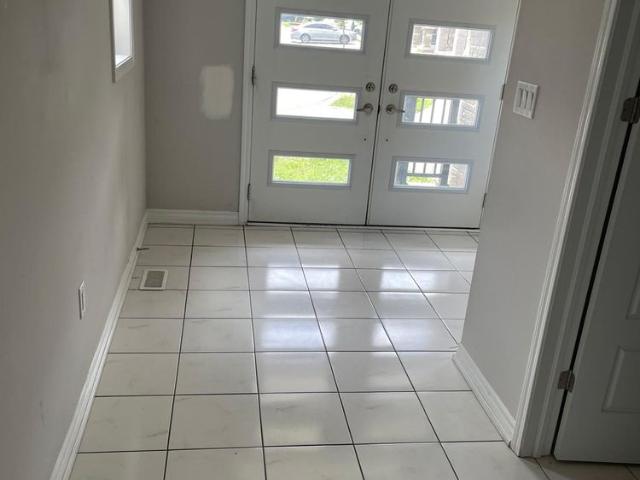 House for rent in Georgina, Ontario