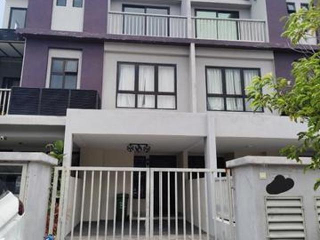 Townhouse for sale in Bandar Baru Bangi, Majlis Perbandaran Kajang
