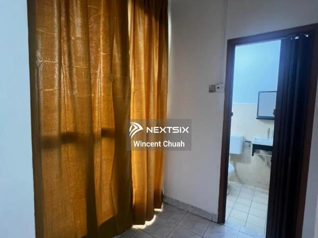 Residential House for rent in Country Heights Damansara, Kuala Lumpur