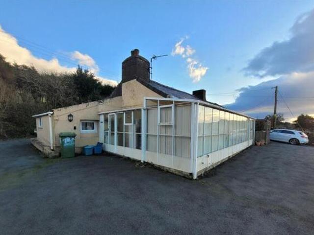 House for sale in Caernarfon, Wales