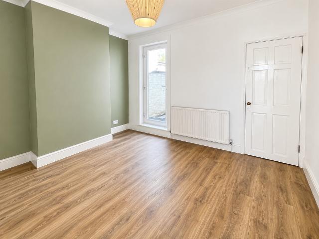 House for rent in Luton, Chatham