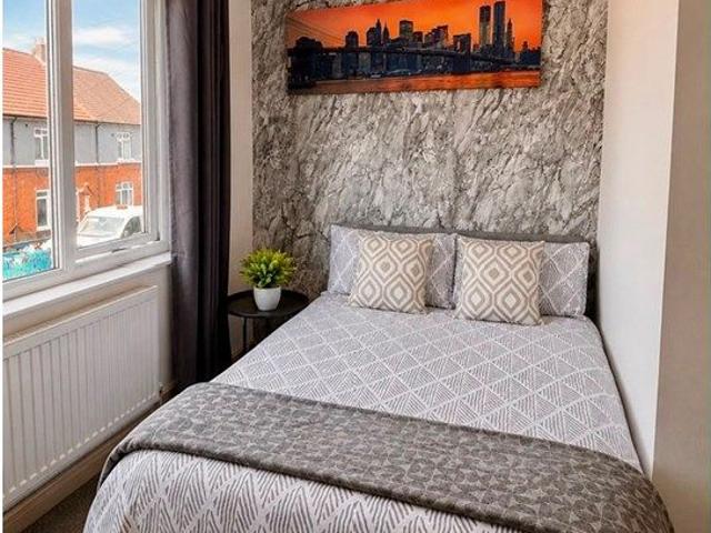 Room for rent in Luton, Chatham