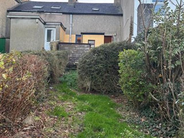 Terraced House for sale in Bruckless, Donegal