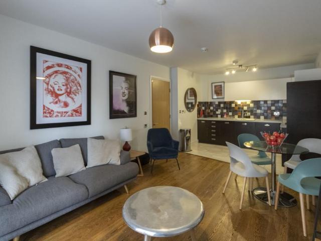 Apartment for rent in Park Central, Birmingham