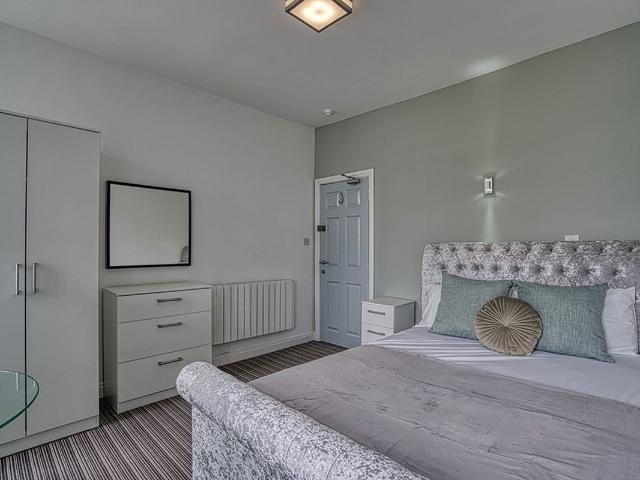 Room for rent in West Bank, Widnes