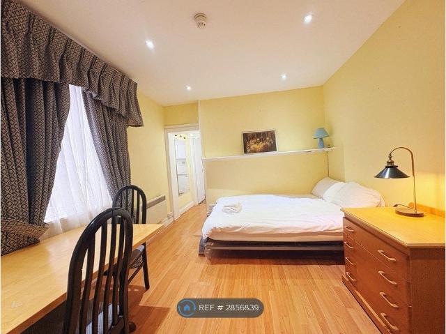 Studio for rent in Marylebone, Greater London