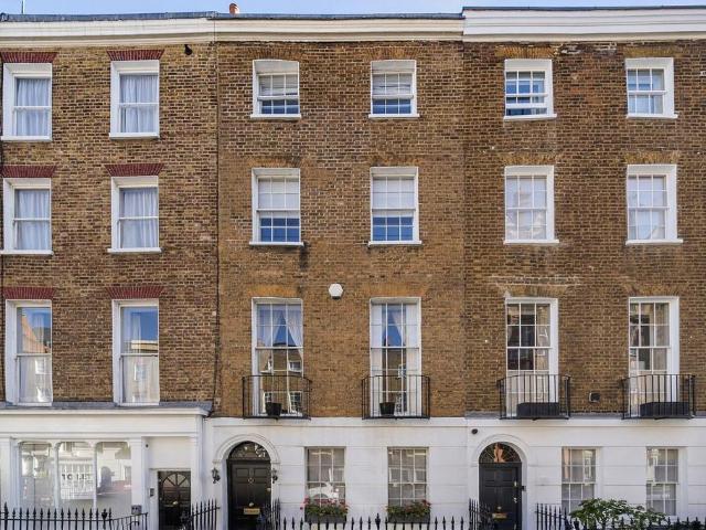 Apartment for rent in Marylebone, Greater London