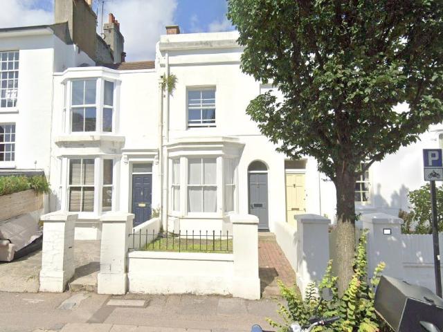 Apartment for rent in Brunswick, Brighton & Hove