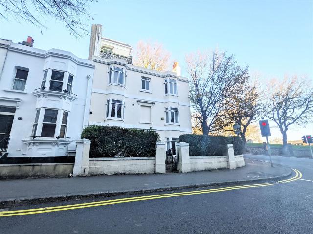 Apartment for rent in Brunswick, Brighton & Hove