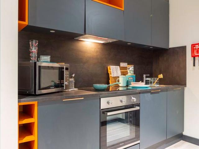 Studio for rent in Brunswick, Brighton & Hove