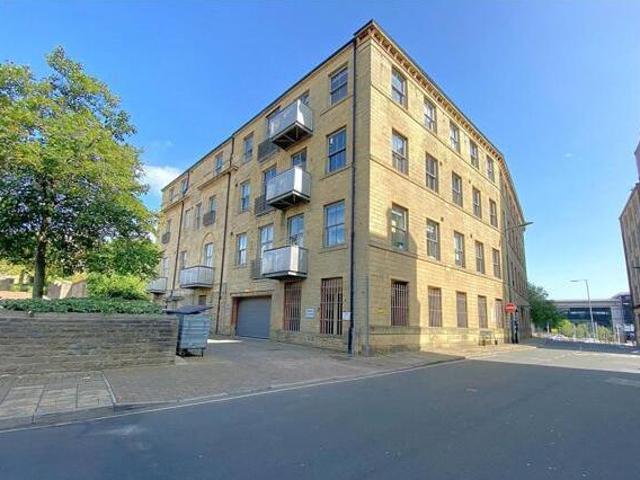 House for sale in West Yorkshire