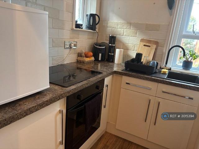 Apartment for rent in Upper Parkstone, Poole