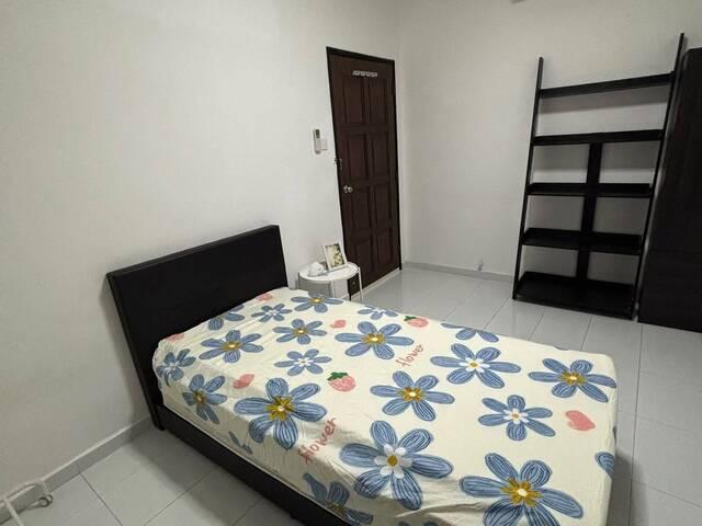 Room for rent