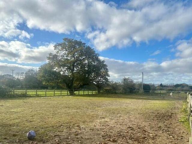 House for sale in West Vale, Cheshire