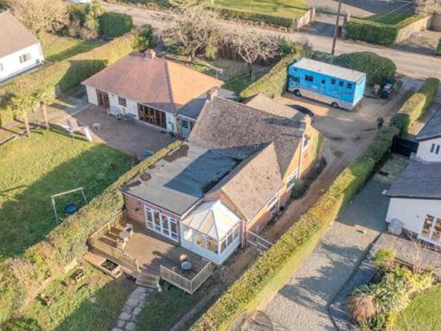 House for sale in West Vale, Cheshire