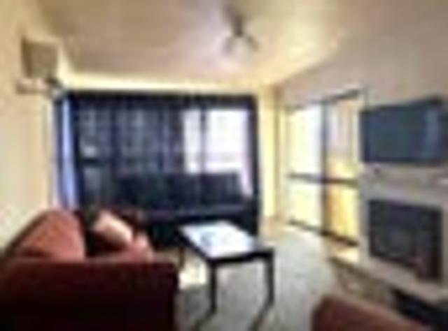 Apartment for rent in Chaslands, Canterbury