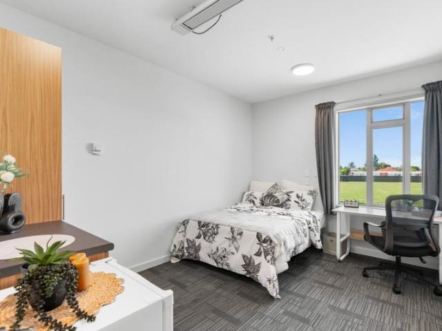 Apartment for rent in Chaslands, Canterbury