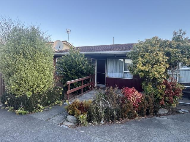 House for rent in Chaslands, Canterbury