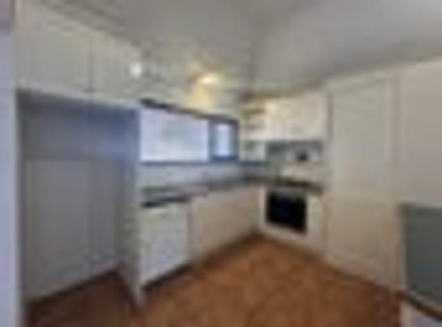 House for rent in Chaslands, Canterbury