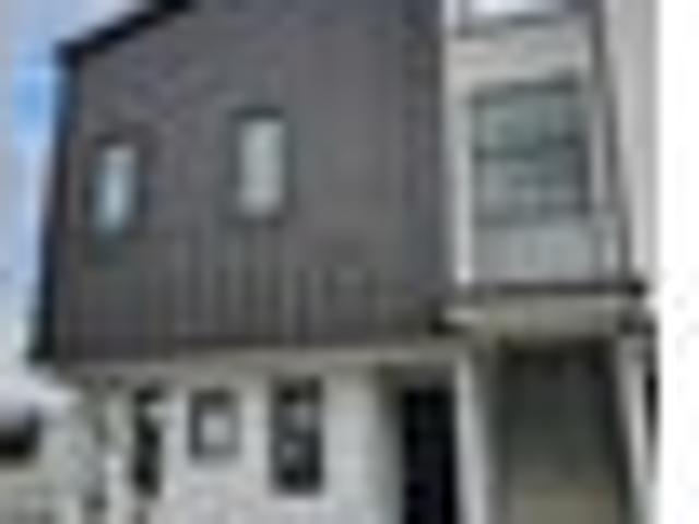 Apartment for rent in Chaslands, Canterbury