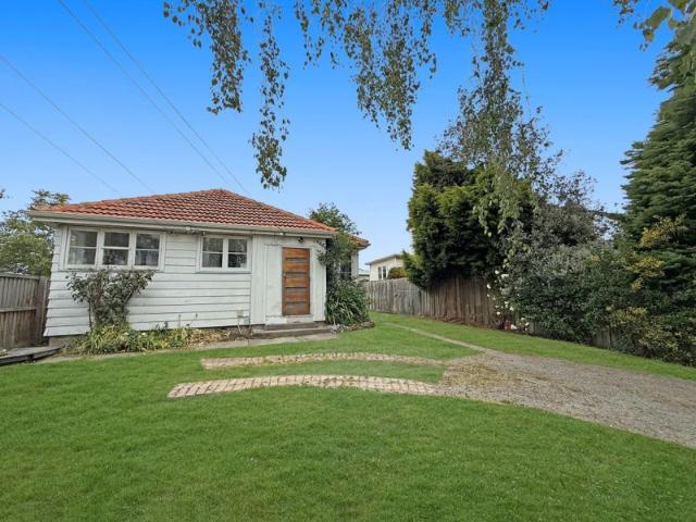 House for rent in Chaslands, Canterbury