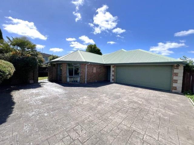 House for rent in Chaslands, Canterbury