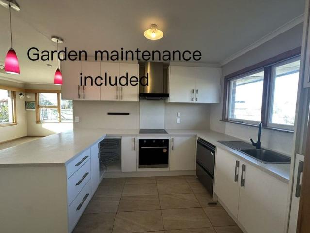 House for rent in Chaslands, Canterbury