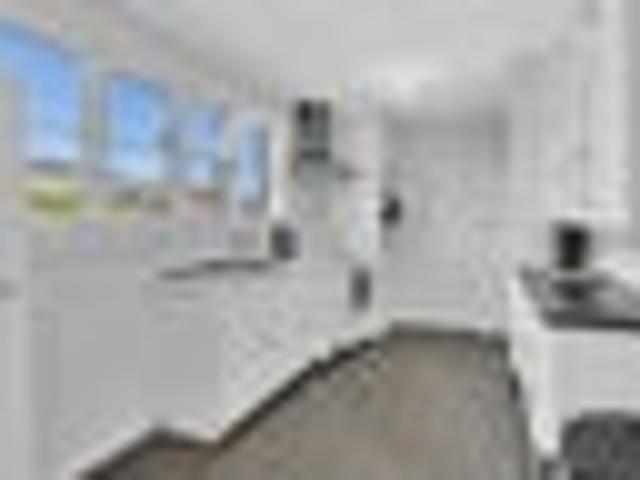 House for rent in Chaslands, Canterbury