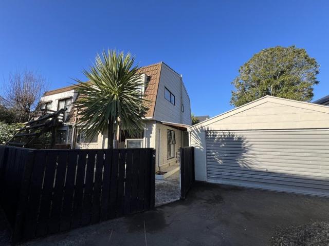 House for rent in Chaslands, Canterbury
