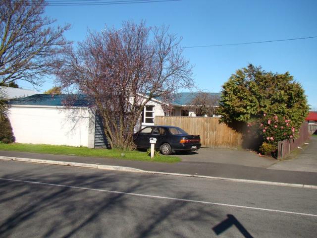 House for rent in Chaslands, Canterbury
