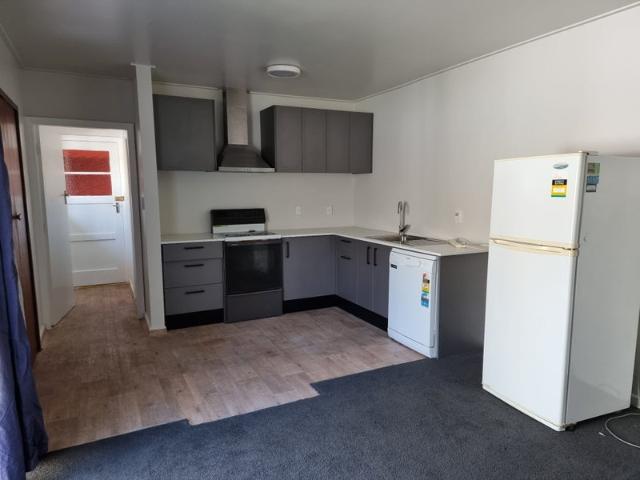 House for rent in Chaslands, Canterbury