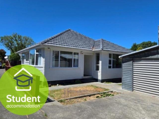 House for rent in Chaslands, Canterbury