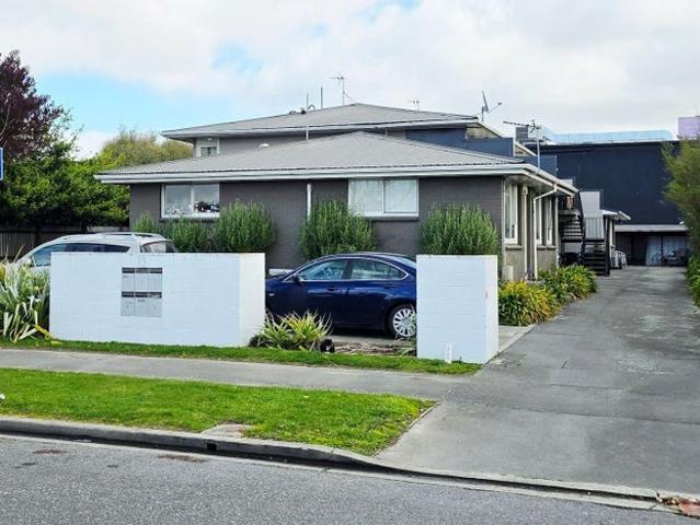 Apartment for rent in Chaslands, Canterbury