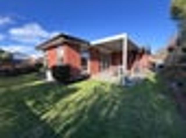House for rent in Chaslands, Canterbury