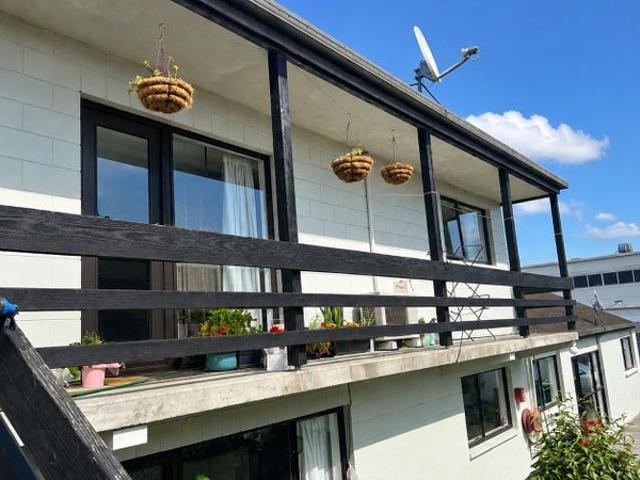 Apartment for rent in Chaslands, Canterbury