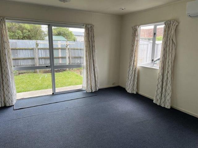 Room for rent in Chaslands, Canterbury