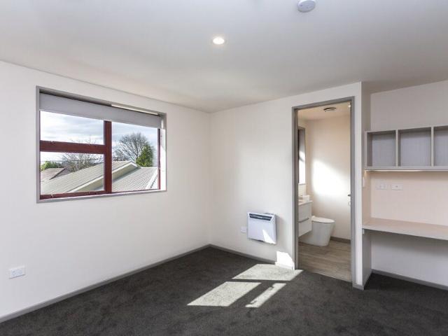 Room for rent in Chaslands, Canterbury