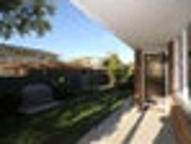 House for rent in Chaslands, Canterbury