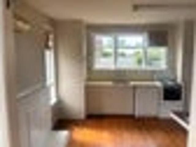 House for rent in Chaslands, Canterbury