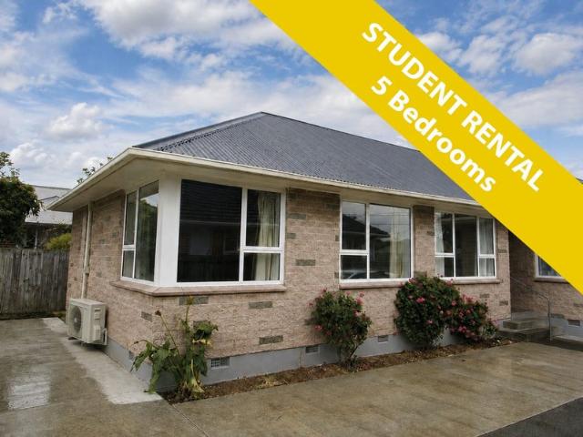 House for rent in Chaslands, Canterbury