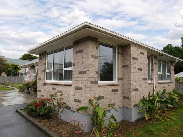 House for rent in Chaslands, Canterbury