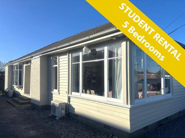 House for rent in Chaslands, Canterbury