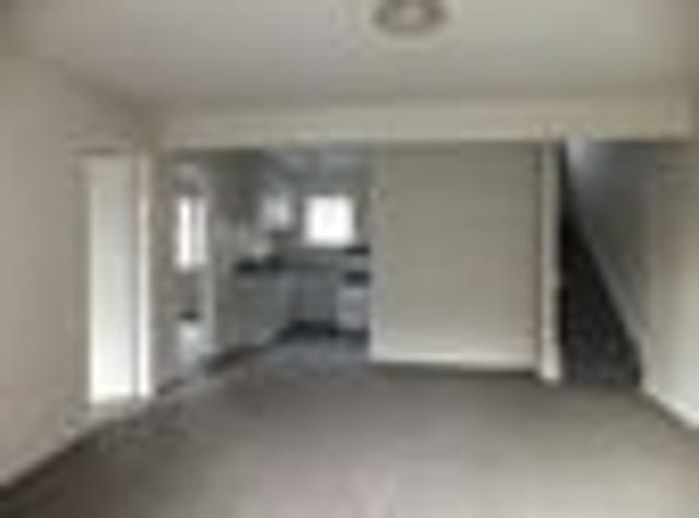Townhouse for rent in Riccarton, Canterbury