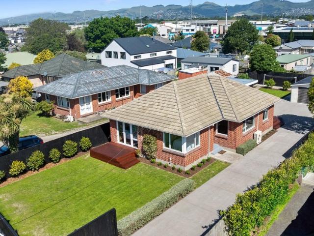 House for rent in Chaslands, Canterbury