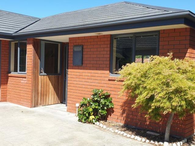 House for rent in Chaslands, Canterbury