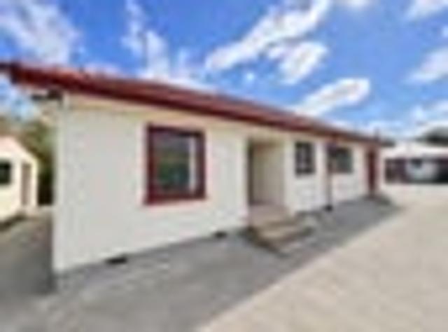 House for rent in Chaslands, Canterbury