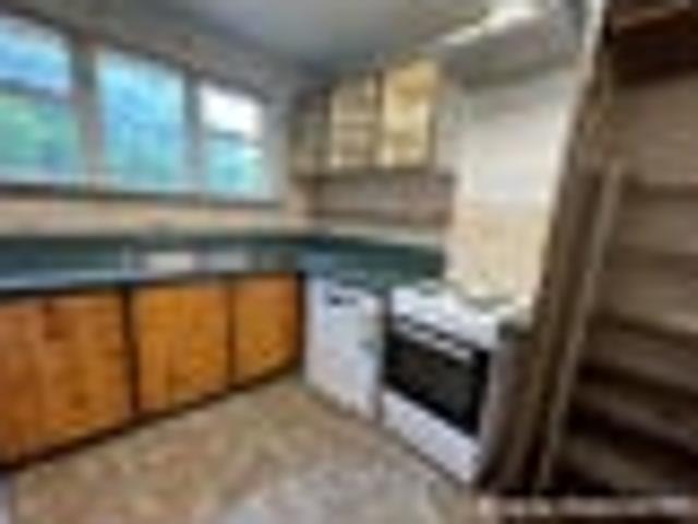 House for rent in Chaslands, Canterbury
