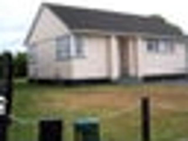 House for rent in Chaslands, Canterbury