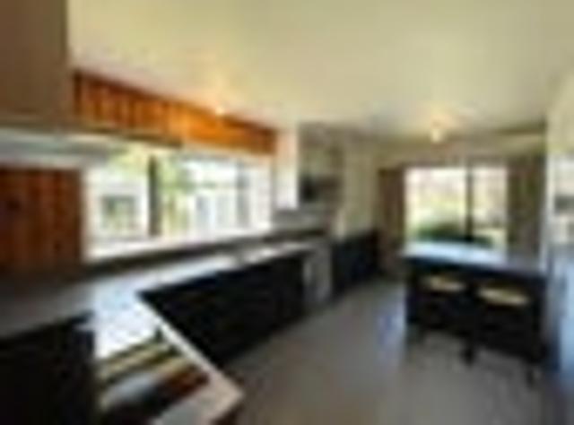 House for rent in Chaslands, Canterbury